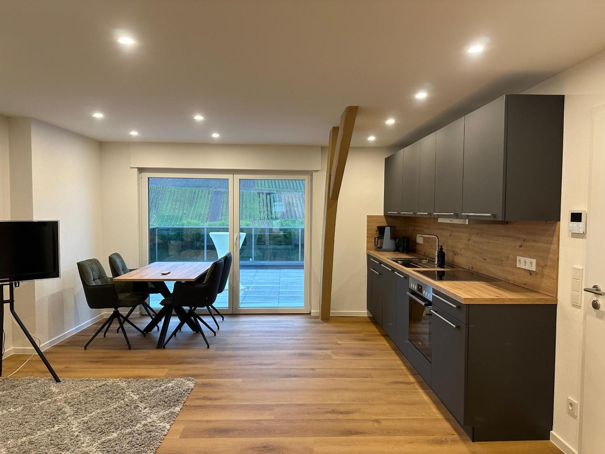 Moselappartements By Weingut Marco Adamy Losnich Exterior photo